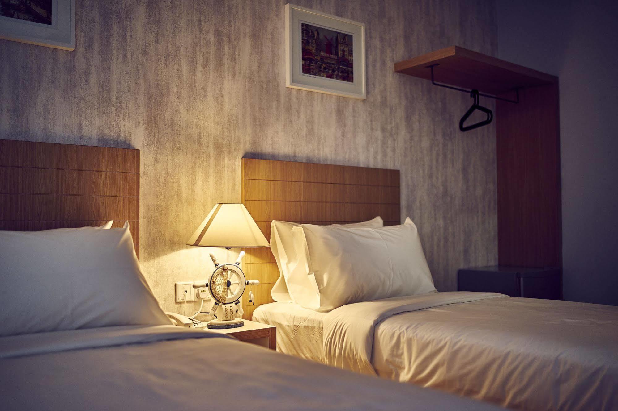 Lighthouse Hotel & Shortstay @ Damansara Uptown Petaling Jaya Exterior foto