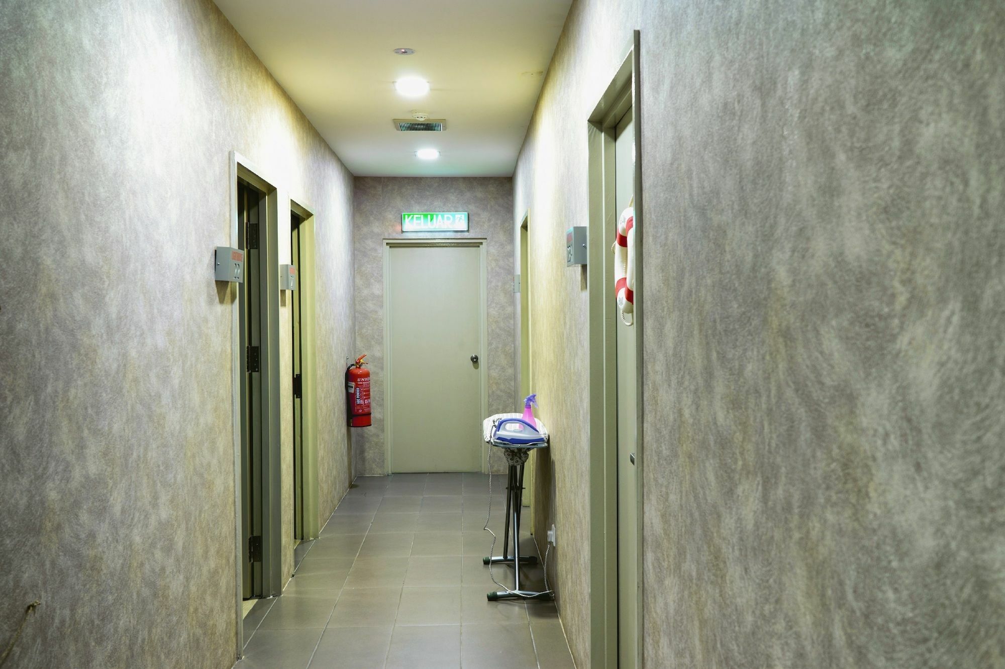 Lighthouse Hotel & Shortstay @ Damansara Uptown Petaling Jaya Exterior foto